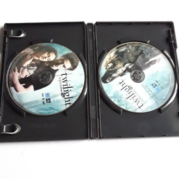 Twilight 2 Disc Special Edition DVD - Picture 2 of 4